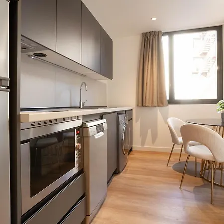 Catalina En Madrid Apartment Exterior photo