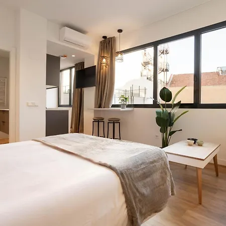 Catalina En Madrid Apartment Exterior photo