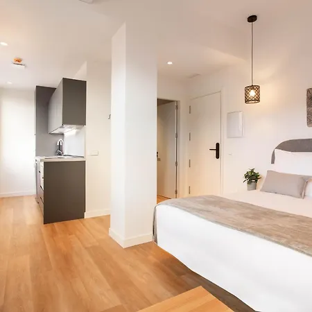 Catalina En Madrid Apartment Exterior photo