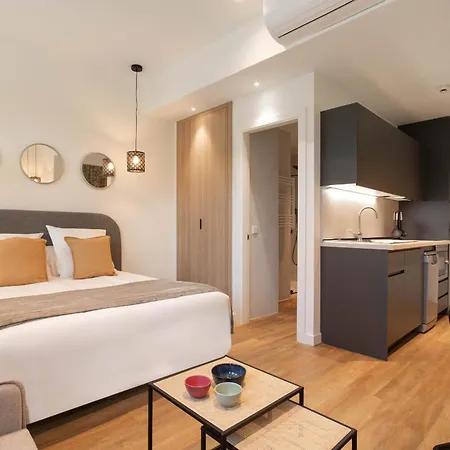 Catalina En Madrid Apartment Exterior photo